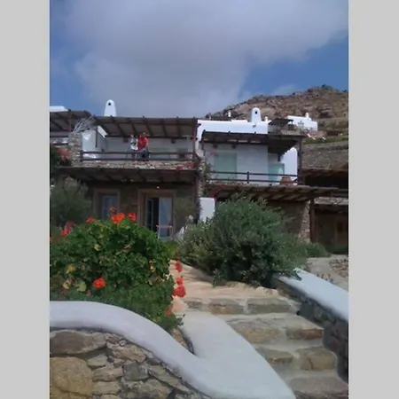 Holiday home Pithos House