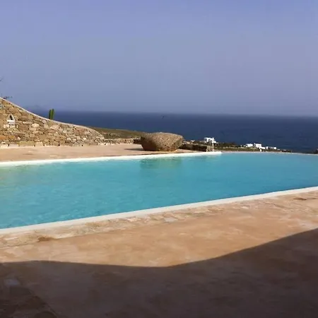 Pithos House Ano Mera
